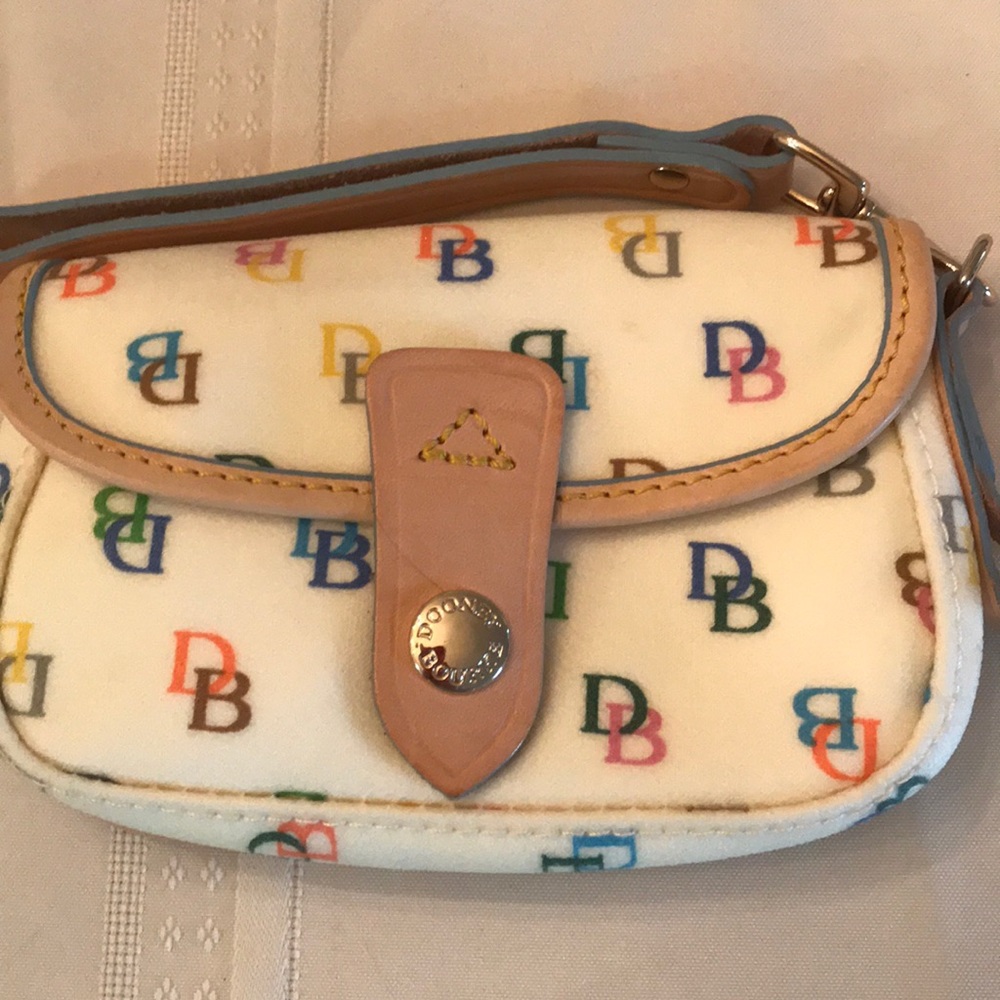 Dooney Bourke Wristlet